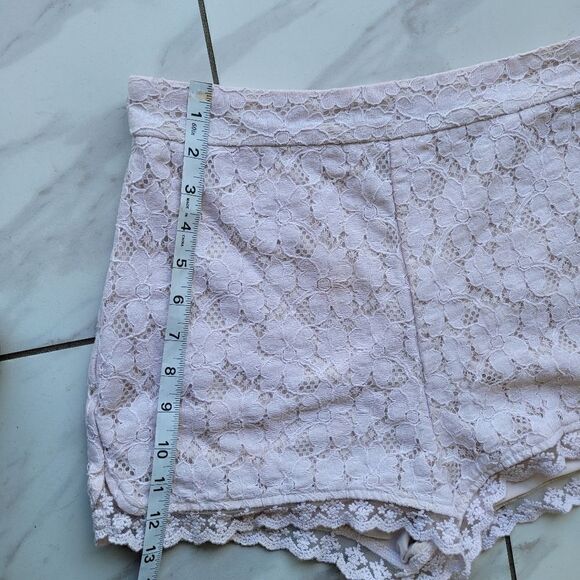 Kimchi Blue Pink Lace High Waist Short Shorts - Picture 5 of 5